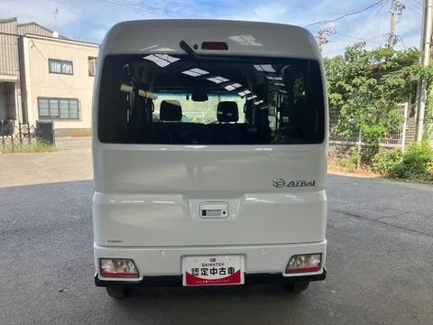 Daihatsu Atrai