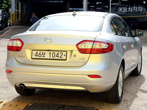 Renault SM3