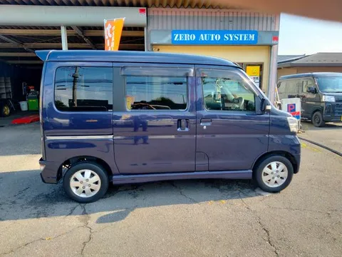 Daihatsu Atrai Wagon