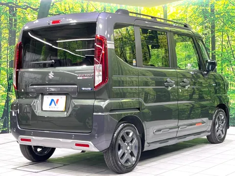 Suzuki Spacia Gear
