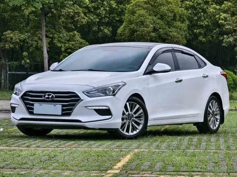 Hyundai Mistra