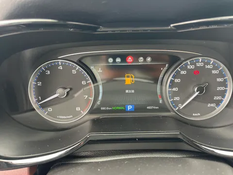 Gac GS8