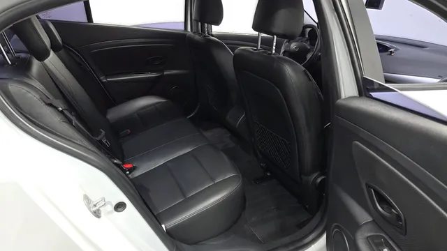 Renault SM3