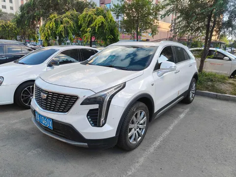 Cadillac XT4