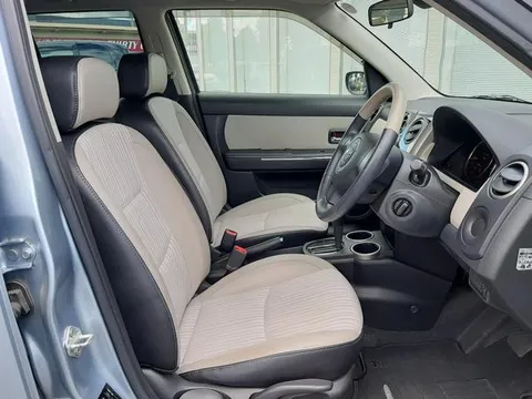 Mazda Verisa