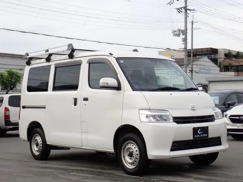 Toyota TownAce Van
