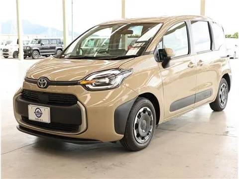 Toyota Sienta
