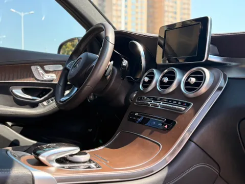 Mercedes-Benz Mercedes-Benz GLC