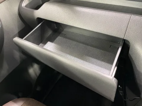 Mitsubishi eK X Space