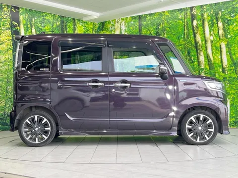 Suzuki Spacia Custom