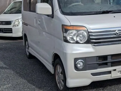 Daihatsu Atrai Wagon