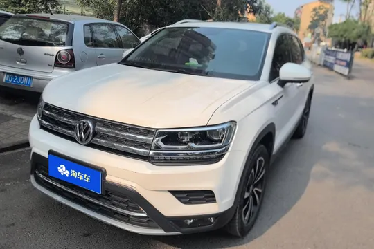 Volkswagen Tharu