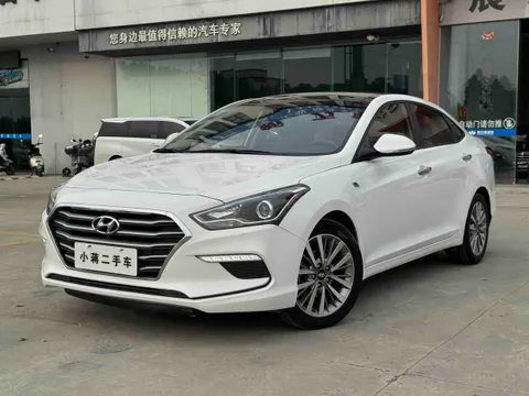 Hyundai Mistra