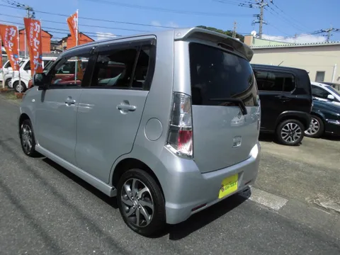 Suzuki Wagon R Stingray