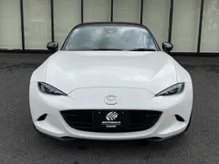 Mazda MX-5 (Roadster)