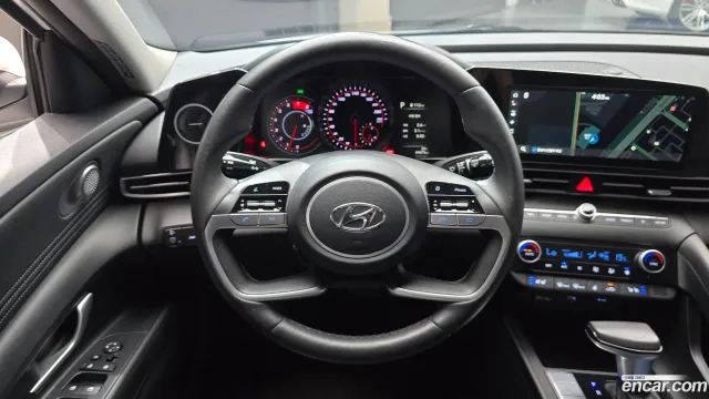 Hyundai Elantra (Avante)