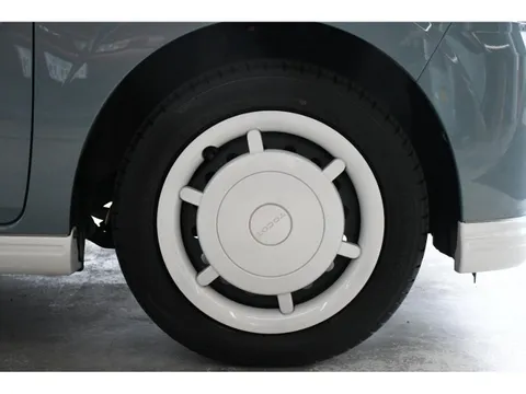 Daihatsu Mira Tocot