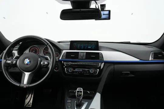 BMW BMW