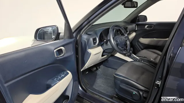 Hyundai Venue