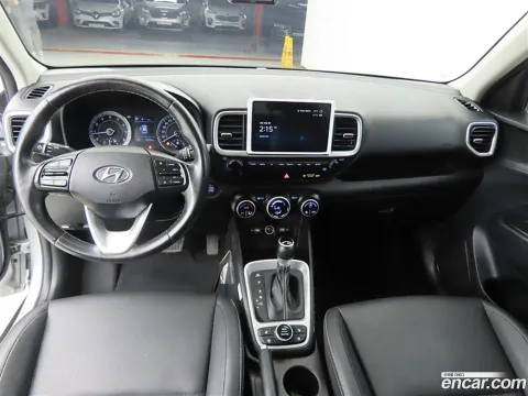 Hyundai Venue