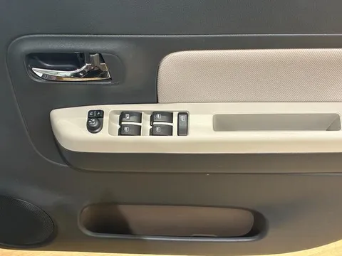 Daihatsu Mira Tocot