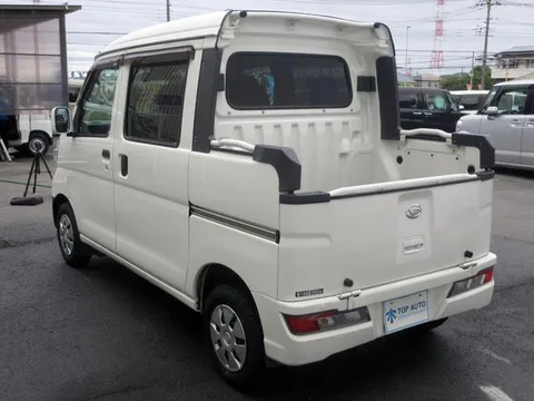 Daihatsu Hijet Cargo