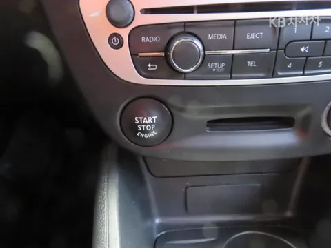 Renault SM3