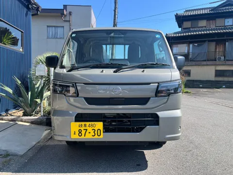 Nissan Clipper Truck