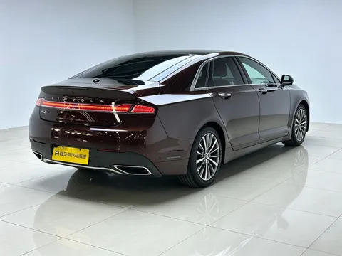 Lincoln MKZ