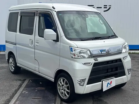 Toyota Pixis Van