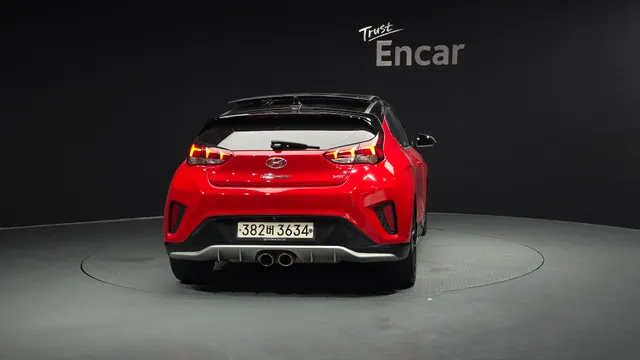 Hyundai Veloster