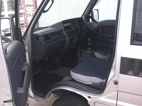 Subaru Sambar Van