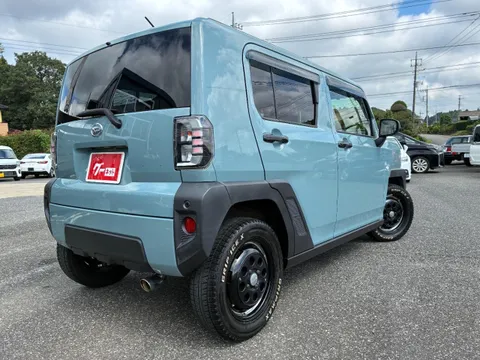 Daihatsu Taft