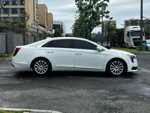 Cadillac XTS