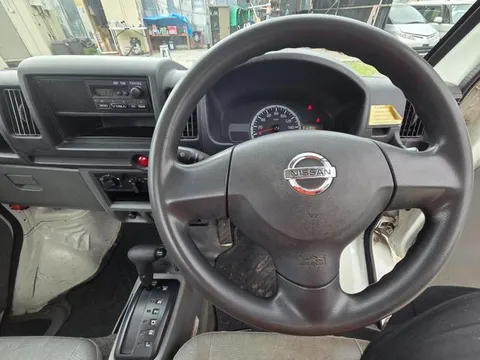 Nissan Clipper Truck