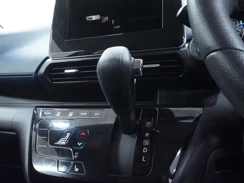 Mitsubishi eK X