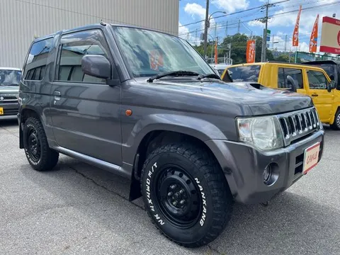 Nissan KIX