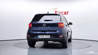 Hyundai Venue