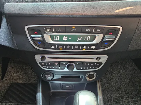 Renault SM3