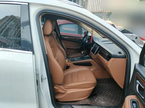 Zotye SR9