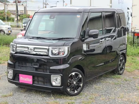 Toyota Pixis Mega