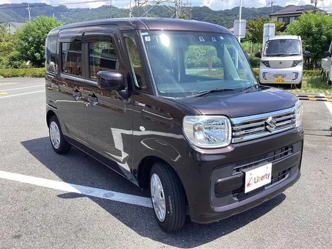 Suzuki Spacia