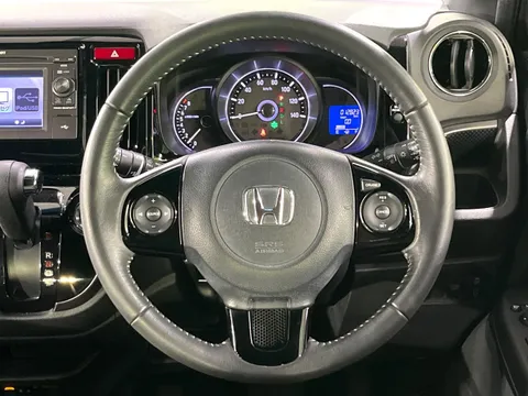 Honda N-WGN Custom