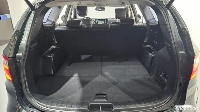 Hyundai Grand Santa Fe (Maxcruz)
