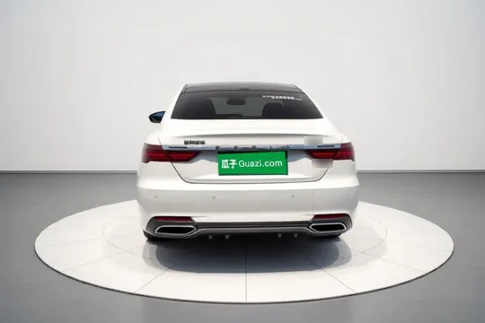 Geely Binray