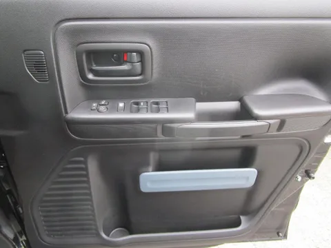 Suzuki Spacia Base