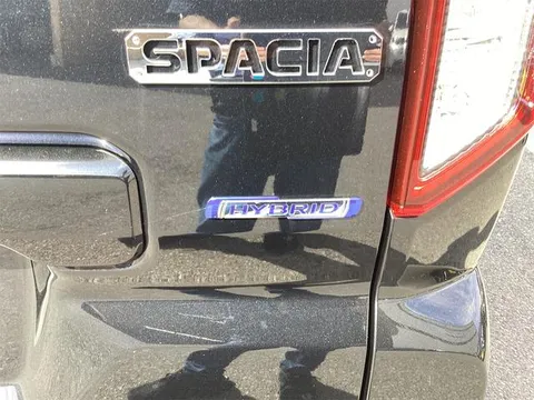 Suzuki Spacia
