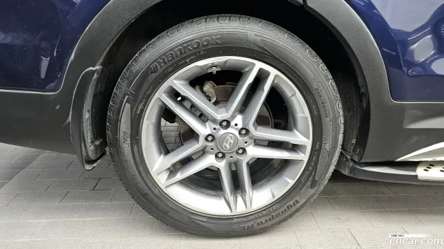 Hyundai Grand Santa Fe (Maxcruz)
