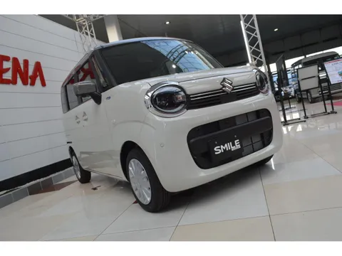 Suzuki Wagon R Smile