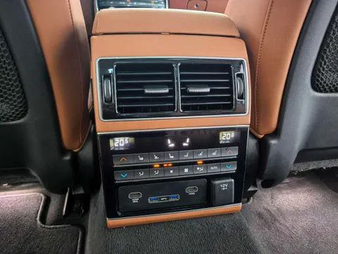 Jaguar XFL